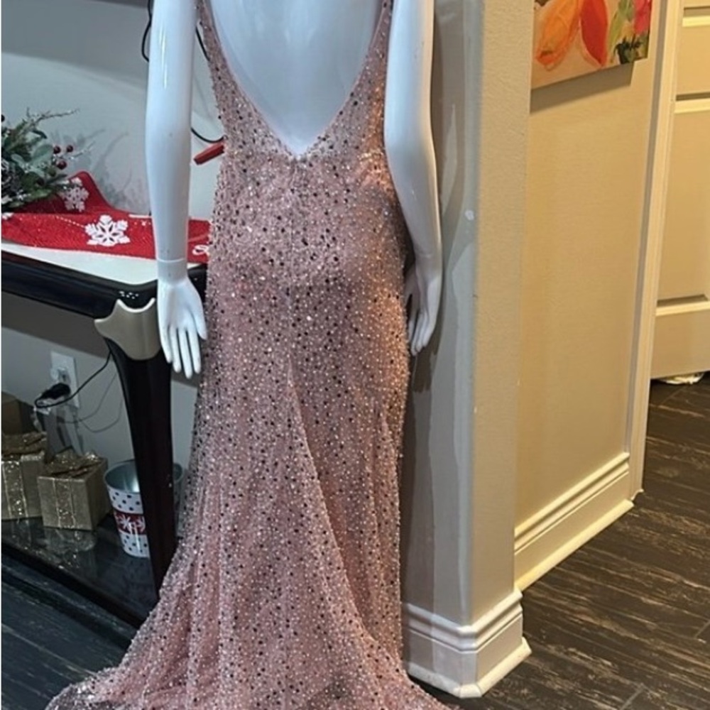 Elegant Pink Beaded Evening Gown - Picture 2 of 8